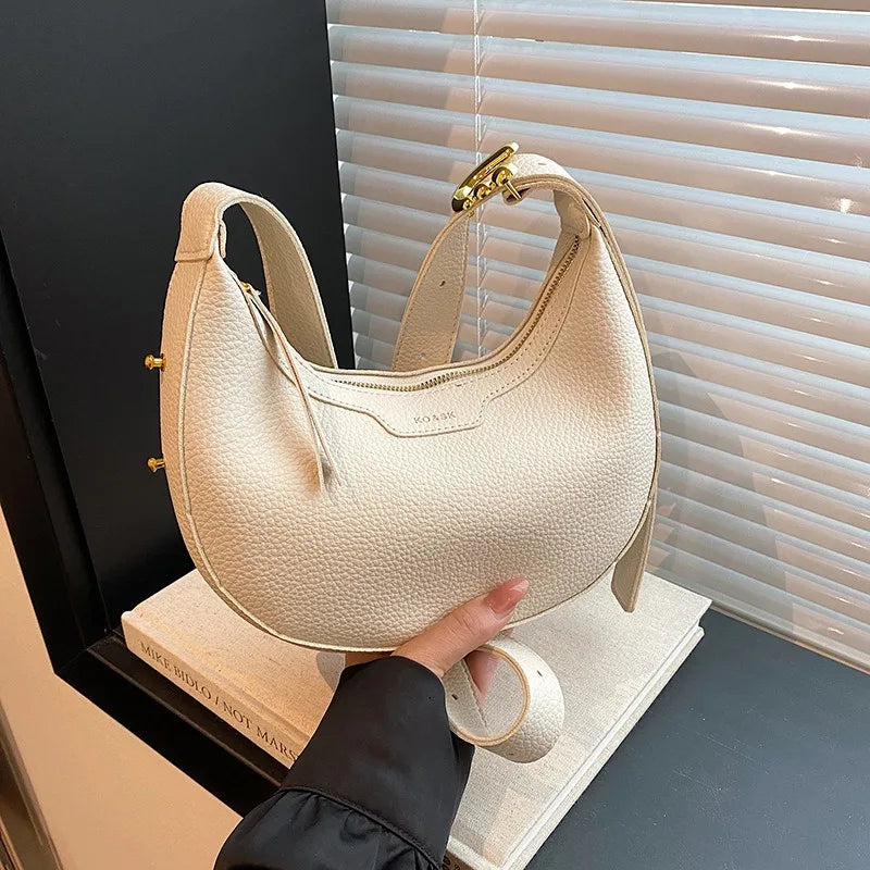 Chic Saddle Crossbody Bag